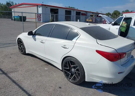 2015 Infiniti Q50 Premium из США, поврежденный, VIN JN1BV7AP8FM352858